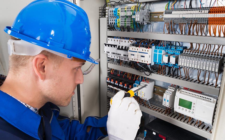 électricien maintenance Éragny